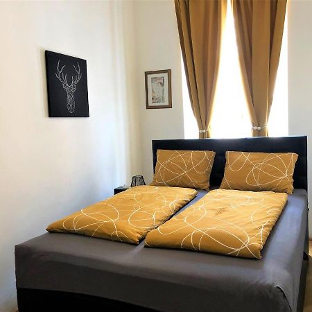 Msq Belvedere Apartment Wina Bagian luar foto