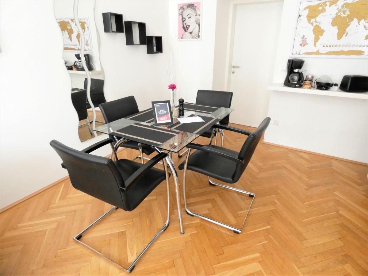 Msq Belvedere Apartment Wina Bagian luar foto